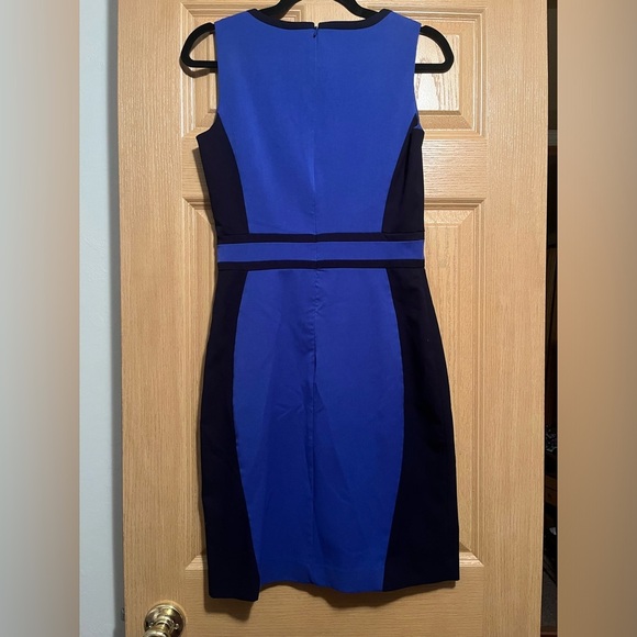 New York & Company Color Block Shift Dress Royal Blue Navy - Picture 9 of 12